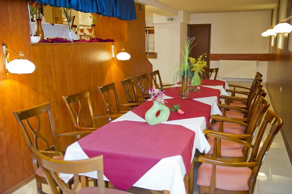 Samaa Hotel Bucharest Luaran gambar