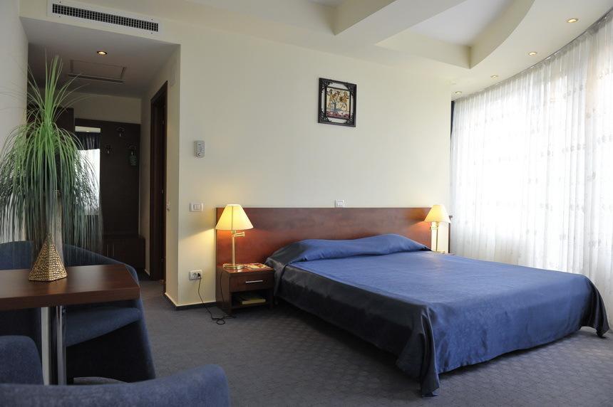 Samaa Hotel Bucharest Luaran gambar